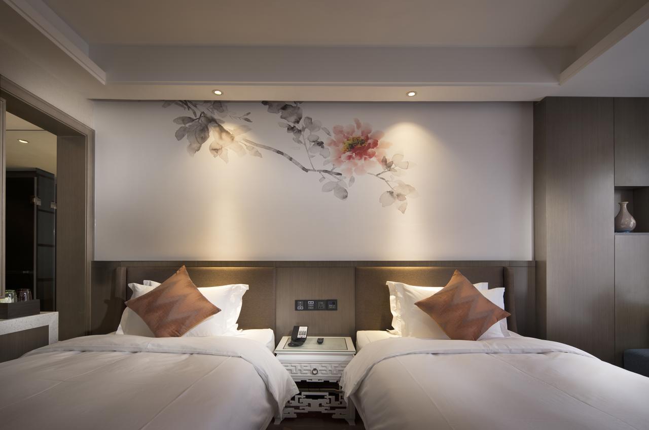 Paco Hotel Dongpu Guanghzou -Free Shuttle Bus For Canton Fair Εξωτερικό φωτογραφία