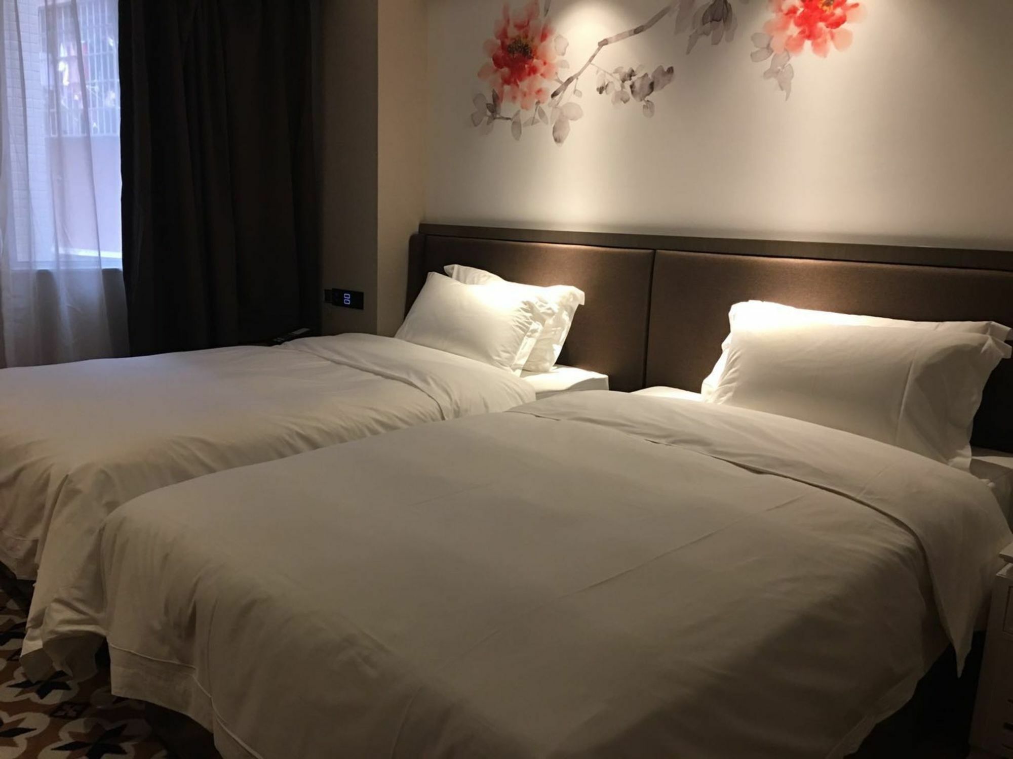 Paco Hotel Dongpu Guanghzou -Free Shuttle Bus For Canton Fair Εξωτερικό φωτογραφία